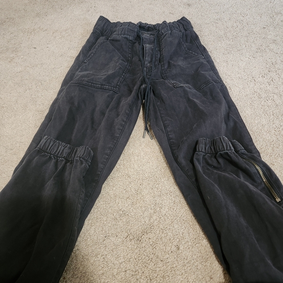 American Eagle Outfitters Denim - American Eagle Outfitters Women's Black Cargo And Denim Jogger Bundle